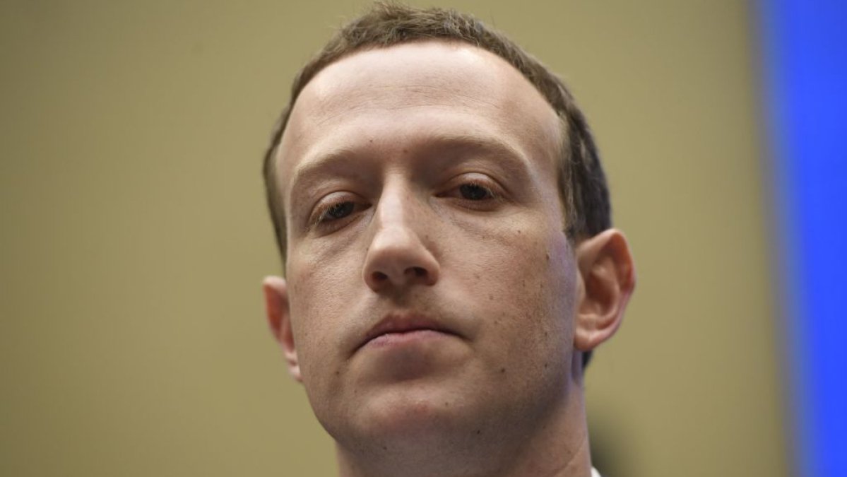 Facebook a récemment identifié un nouveau stratagème visant à influencer ses utilisateurs, démontrant ainsi qu’ils restent une cible constante.