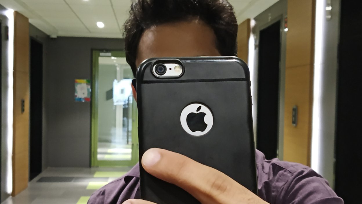 France bans smartphones and tablets in schools